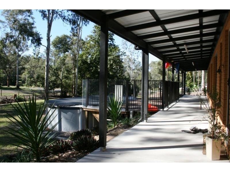 18 Huon Drive KARALEE 4306, Karalee QLD 4306