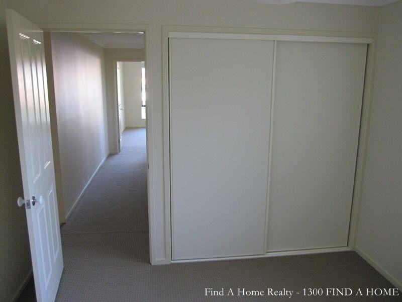 9 Spoonbill Court, Lowood QLD 4311