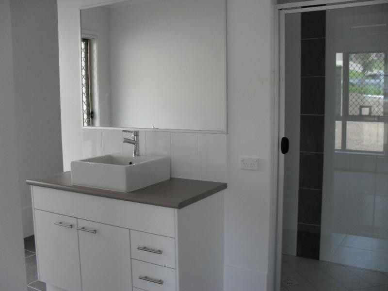 5 Shamrock  Court, Chuwar QLD 4306