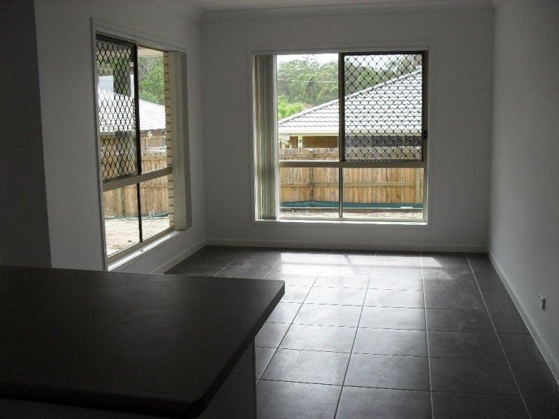 5 Shamrock  Court, Chuwar QLD 4306