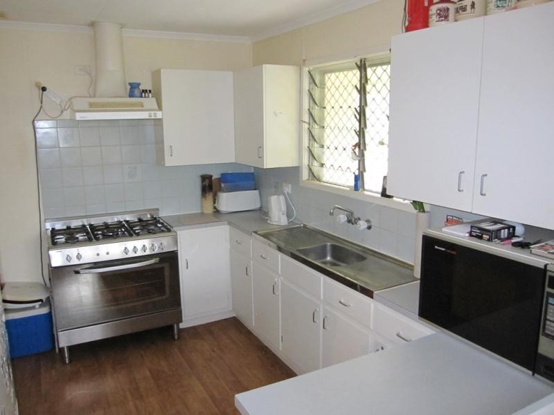 23 Peacock Street ONE MILE 4305, One Mile QLD 4305
