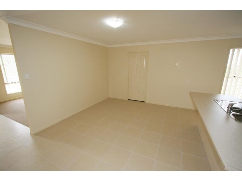 3 Stathis  Place BUNDAMBA 4304, Bundamba QLD 4304
