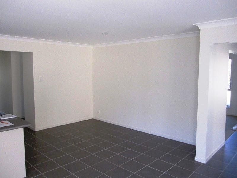 50 Drysdale Place, Brassall QLD 4305