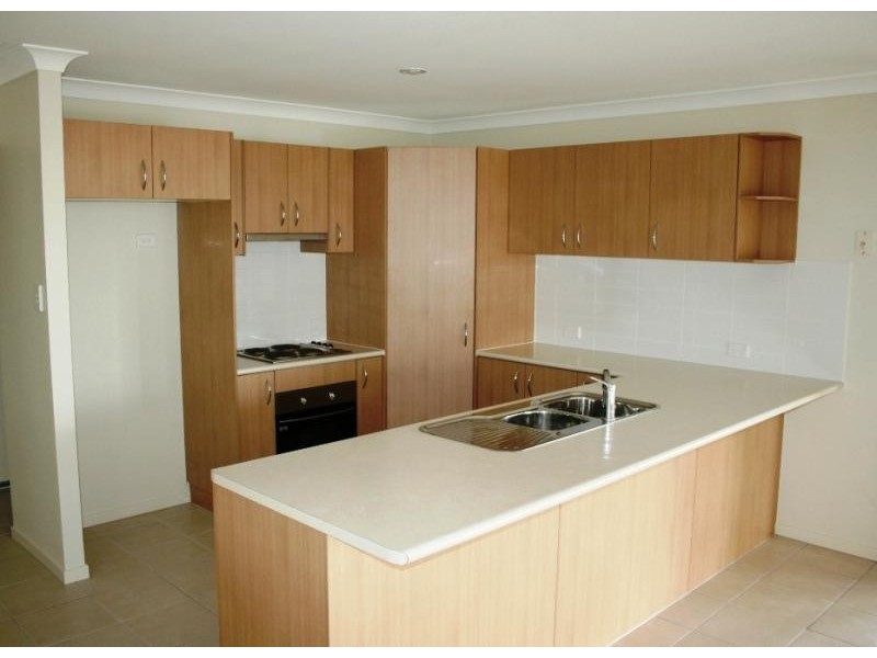 4  Dior Place  WULKURAKA 4305, Wulkuraka QLD 4305