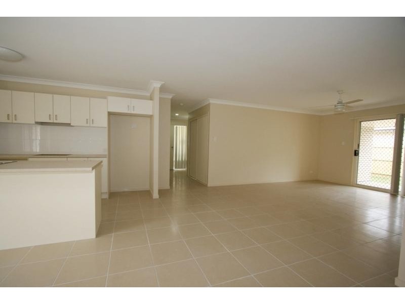 11 Chanel Court, Wulkuraka QLD 4305