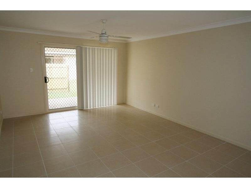 11 Chanel Court, Wulkuraka QLD 4305