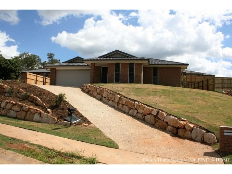 13 Armani Avenue, Wulkuraka QLD 4305