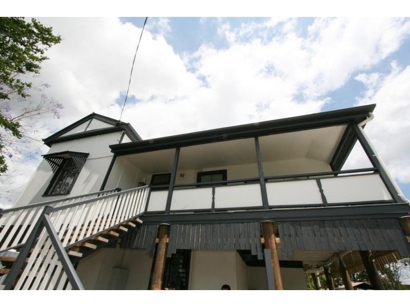 13 Macquarie Street BOOVAL 4304, Booval QLD 4304