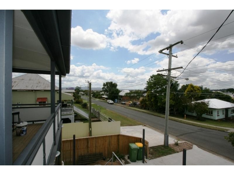 13 Macquarie Street BOOVAL 4304, Booval QLD 4304