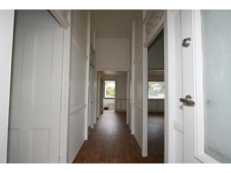 13 Macquarie Street BOOVAL 4304, Booval QLD 4304