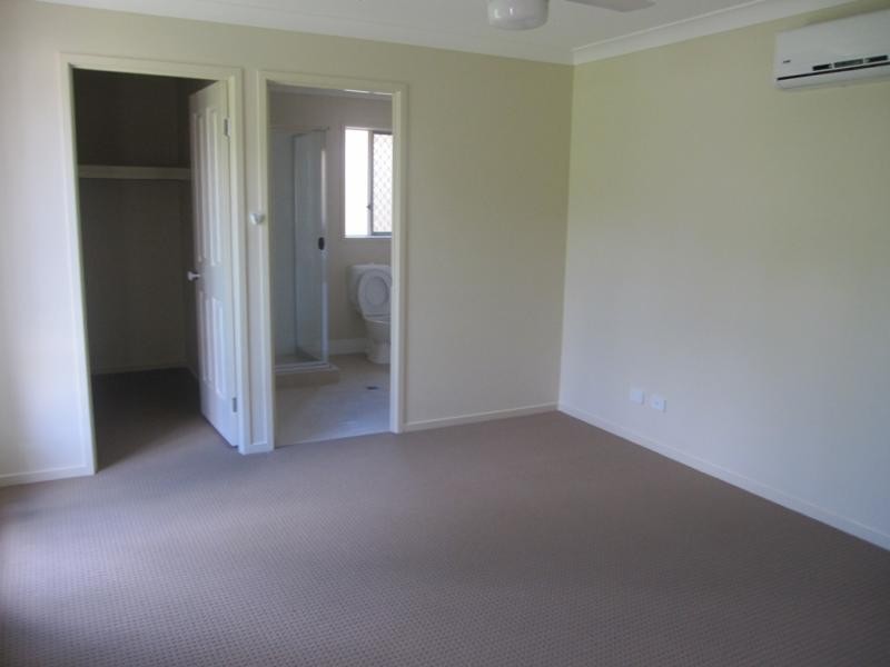 3 Chanel Court, Wulkuraka QLD 4305