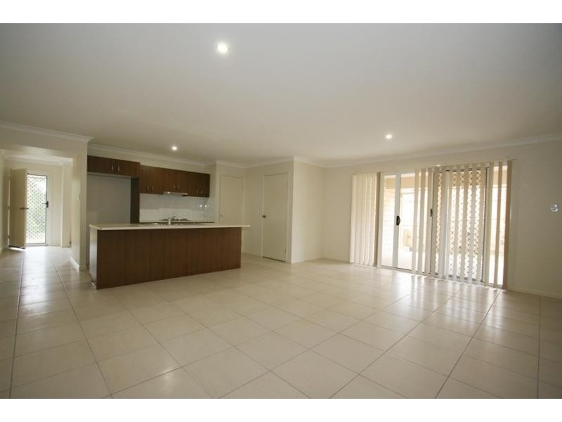 40 Drysdale Place BRASSALL 4305, Brassall QLD 4305