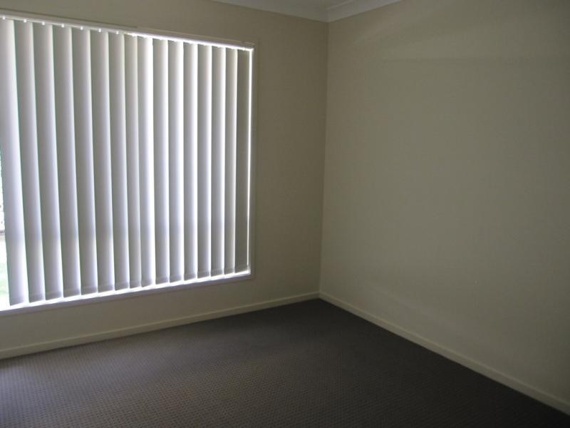 13 Weymouth Street, Bundamba QLD 4304