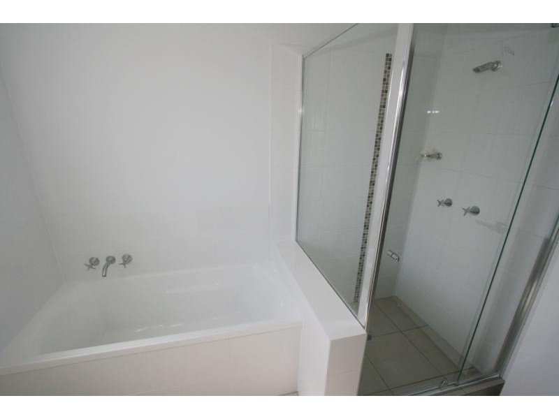 31 Sandpiper Drive, Lowood QLD 4311