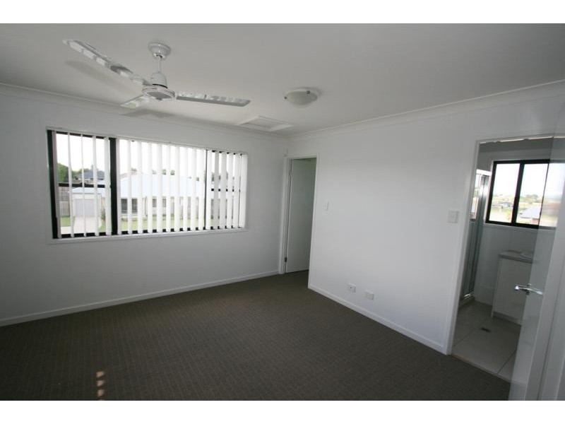 31 Sandpiper Drive, Lowood QLD 4311