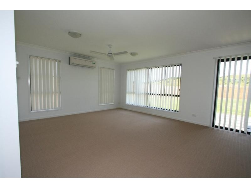 23 Sandpiper Drive, Lowood QLD 4311