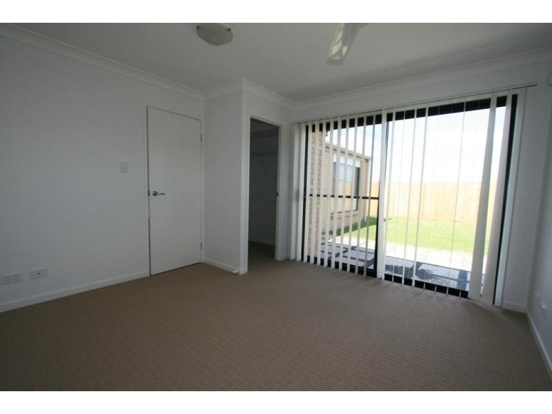 23 Sandpiper Drive, Lowood QLD 4311