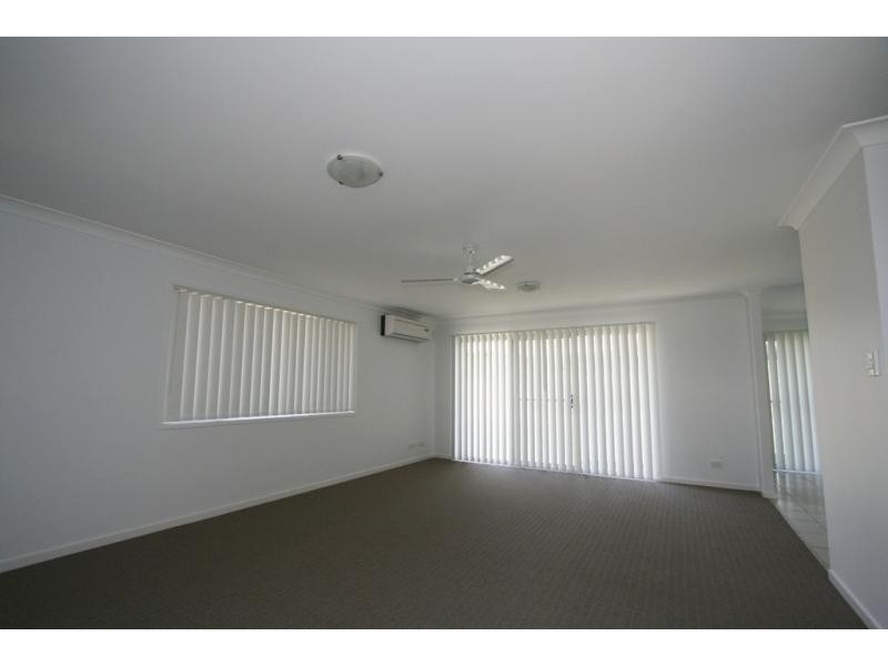 27 Sandpiper Drive LOWOOD 4311, Lowood QLD 4311