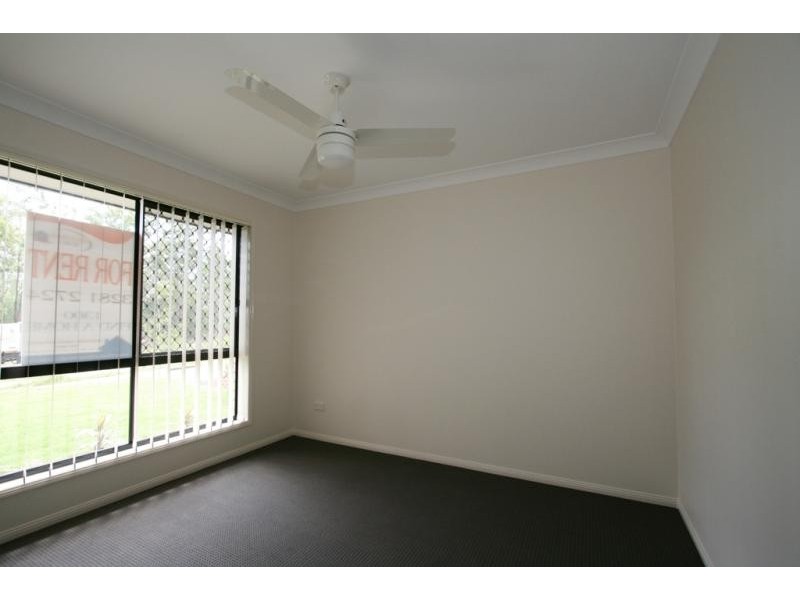 42 Drysdale Place, Brassall QLD 4305