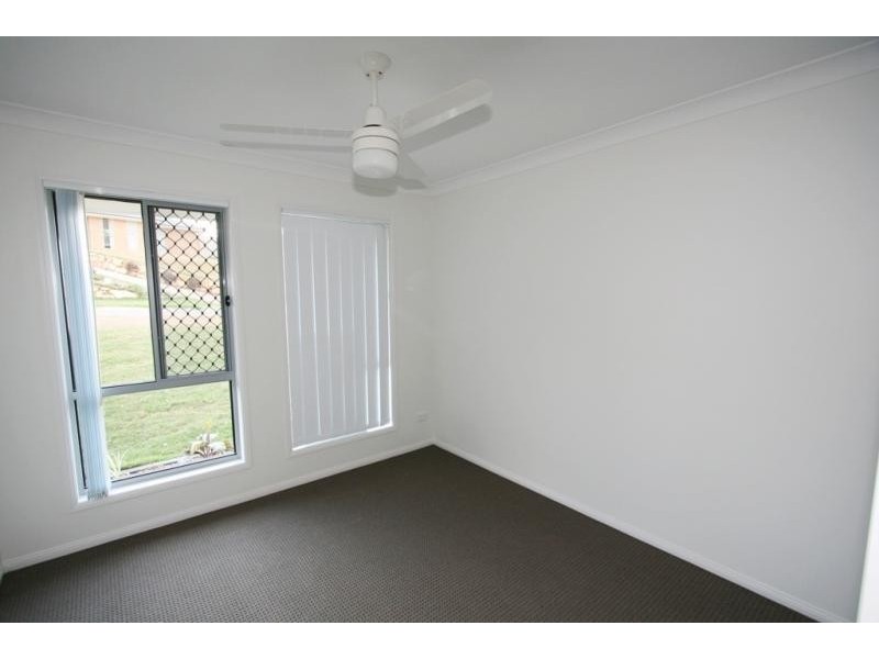 18 Armani Avenue, Wulkuraka QLD 4305