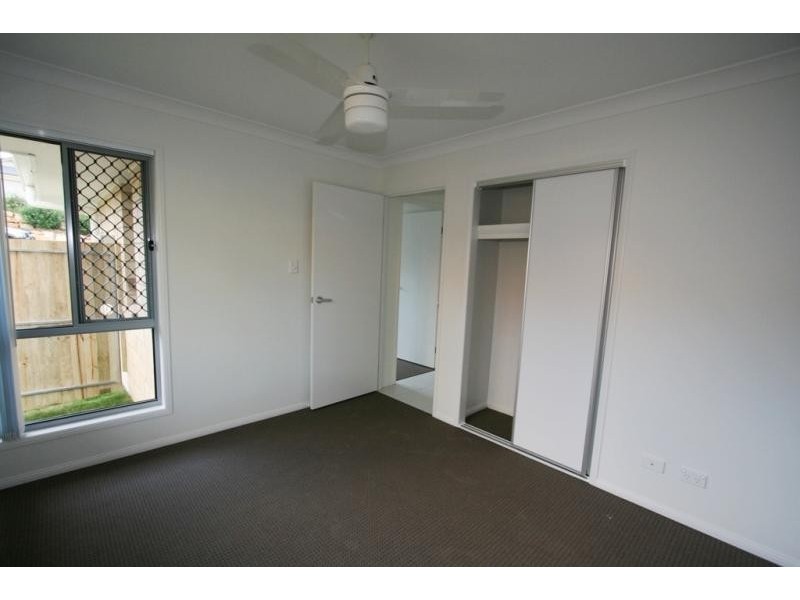 18 Armani Avenue, Wulkuraka QLD 4305