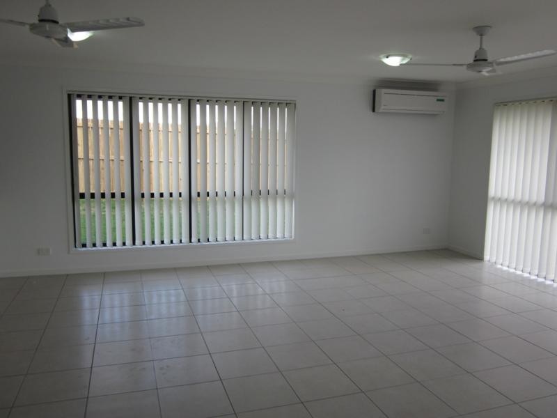 10 Spoonbill Court LOWOOD 4311, Lowood QLD 4311