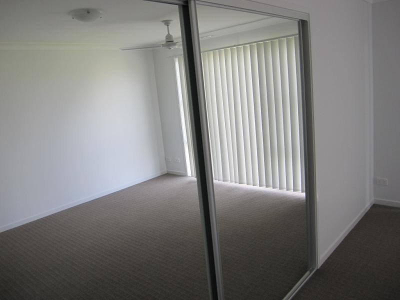 6 Brolga Street, Lowood QLD 4311