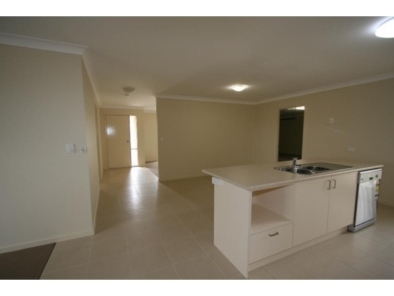 12 Habben Court, Bundamba QLD 4304