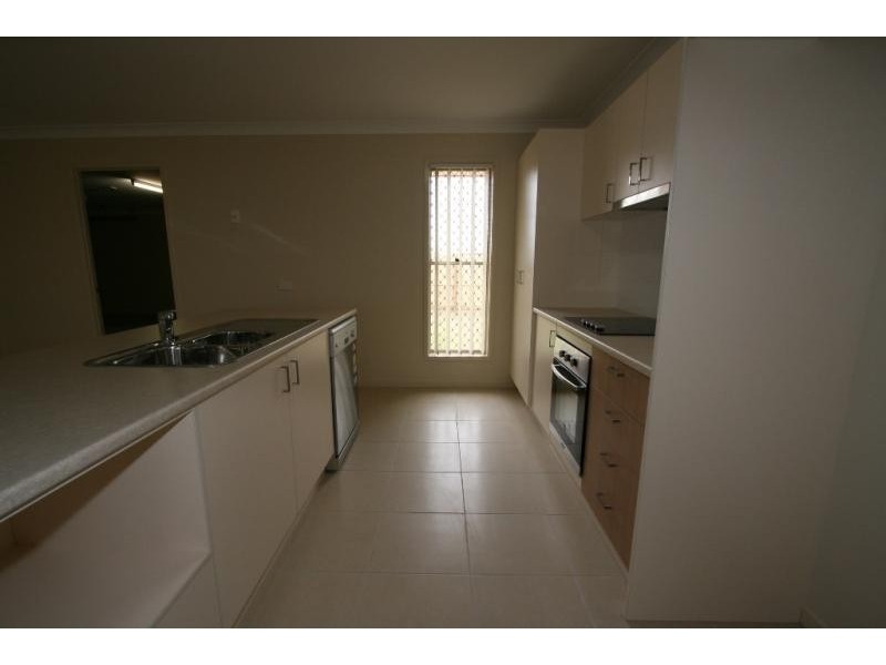 12 Habben Court, Bundamba QLD 4304