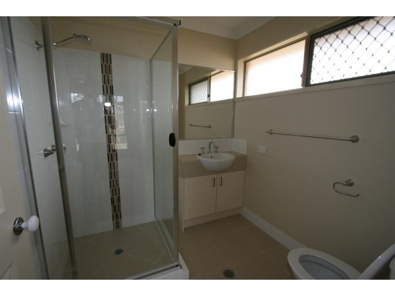 12 Habben Court, Bundamba QLD 4304