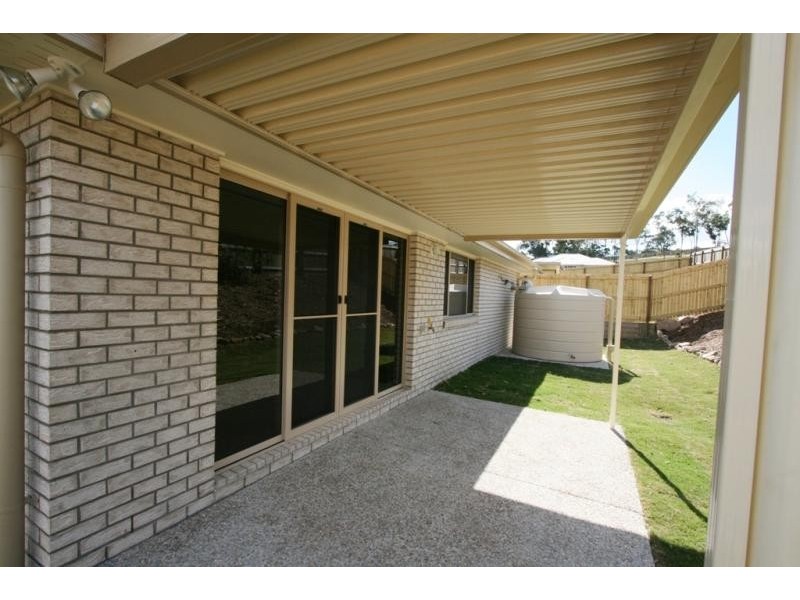 1 Friendship Place, Brassall QLD 4305