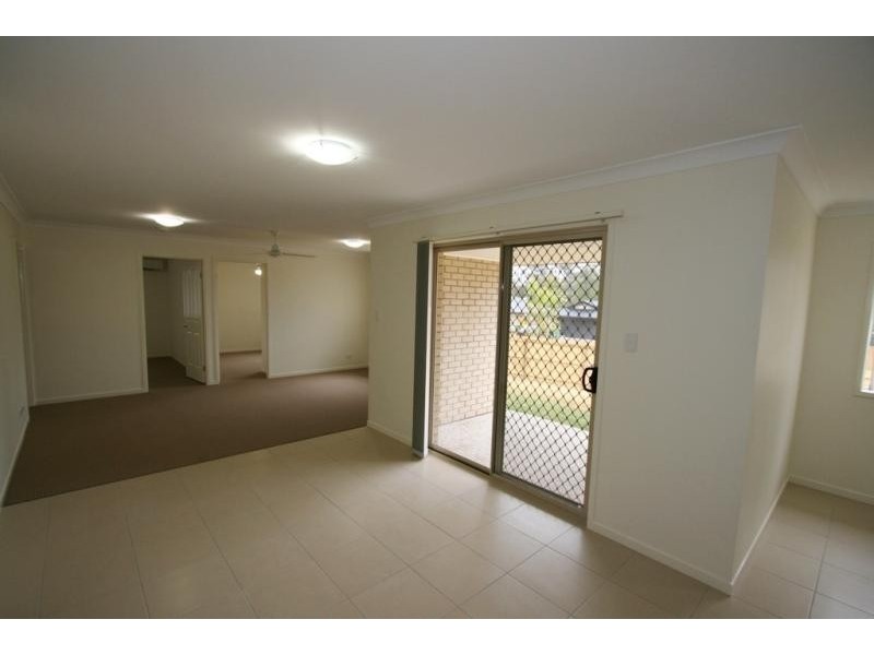 16 Drysdale Place, Brassall QLD 4305