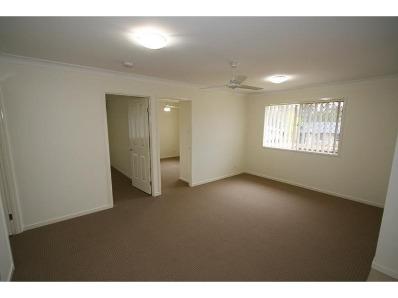 16 Drysdale Place, Brassall QLD 4305