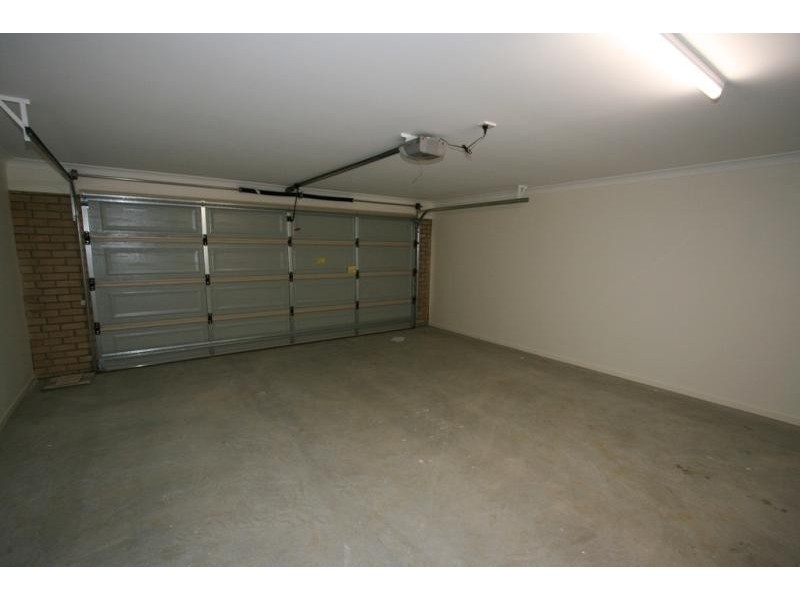 16 Drysdale Place, Brassall QLD 4305