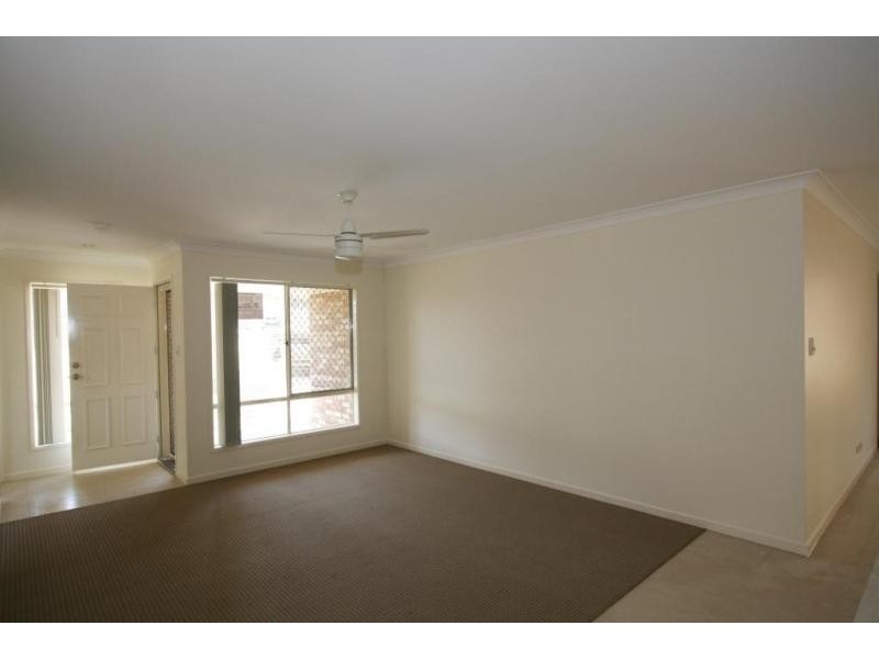 6 Chalmers  Place NORTH IPSWICH 4305, North Ipswich QLD 4305