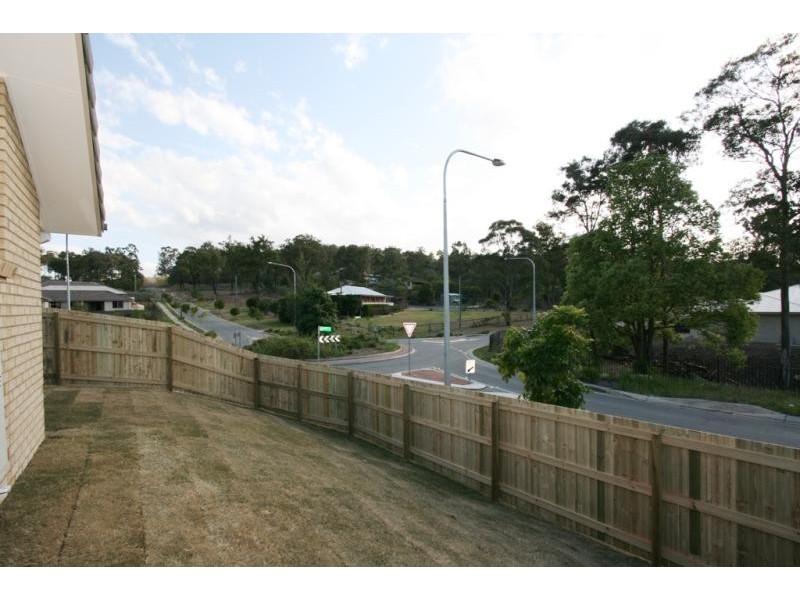 84 High Street, Blackstone QLD 4304