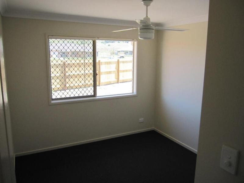 3 Harrier Place, Lowood QLD 4311