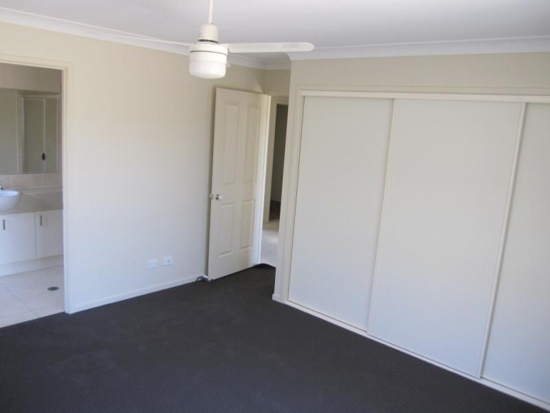 3 Harrier Place, Lowood QLD 4311