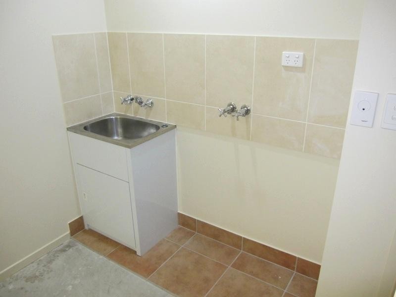 6 Peregrine  Drive, Lowood QLD 4311