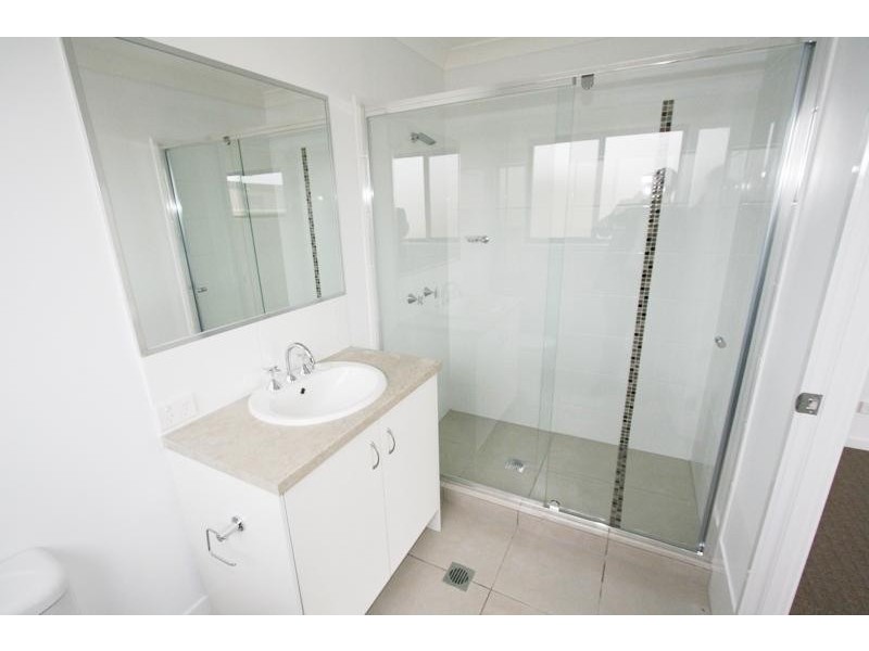 7 Brolga Street, Lowood QLD 4311