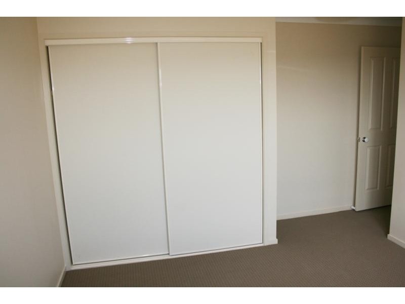 9 Stathis Place, Bundamba QLD 4304