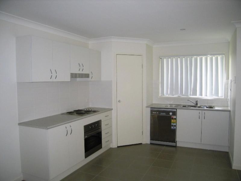 6 Heron Close LOWOOD 4311, Lowood QLD 4311