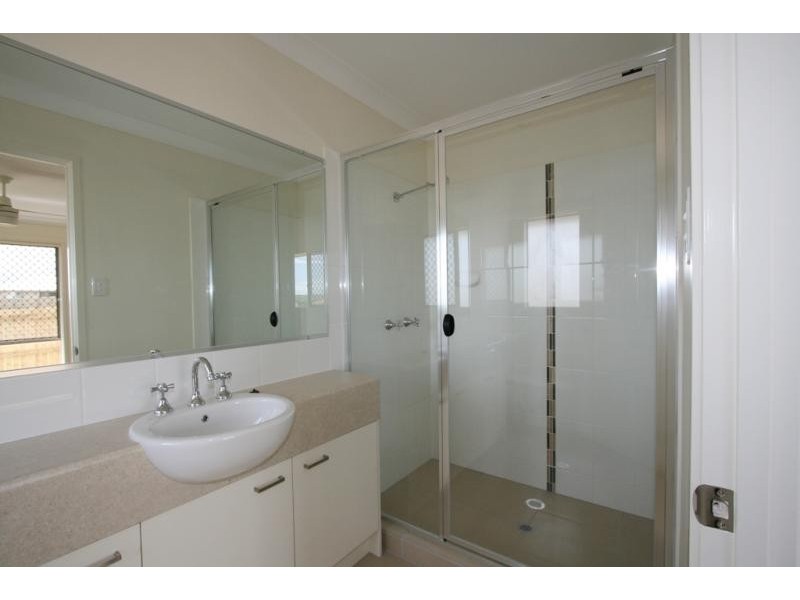 2 Habben Court, Bundamba QLD 4304