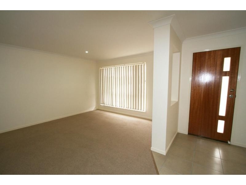 5 Neptune  Crescent, Brassall QLD 4305