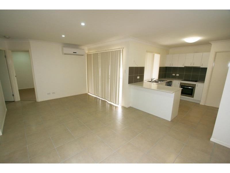 5 Neptune  Crescent, Brassall QLD 4305