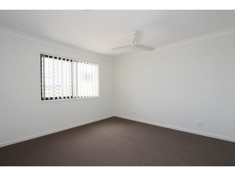 2/65 Sandpiper Drive, Lowood QLD 4311