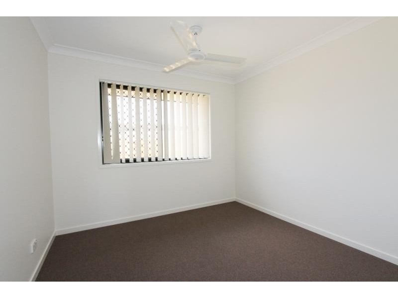 2/65 Sandpiper Drive, Lowood QLD 4311