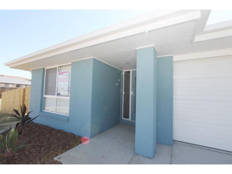 26 Peregrine Drive, Lowood QLD 4311