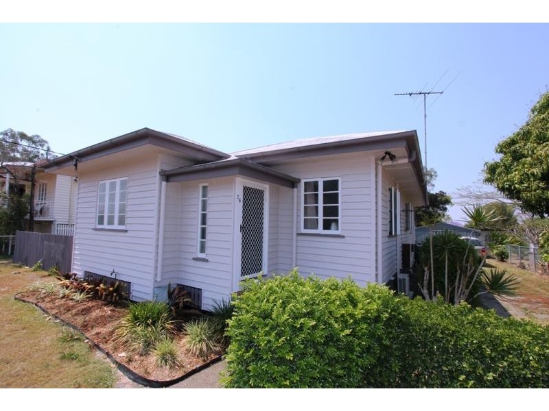 26 Woodford  Street, One Mile QLD 4305