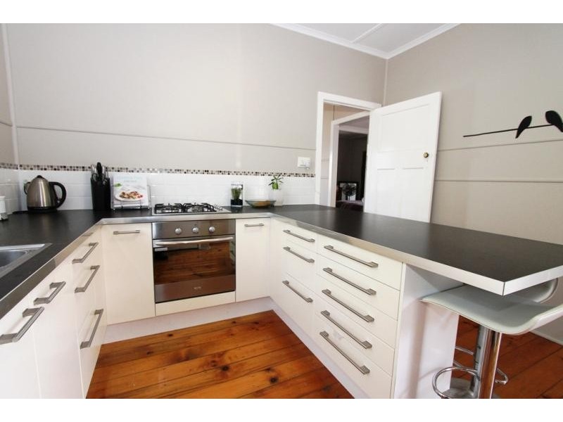 26 Woodford  Street, One Mile QLD 4305
